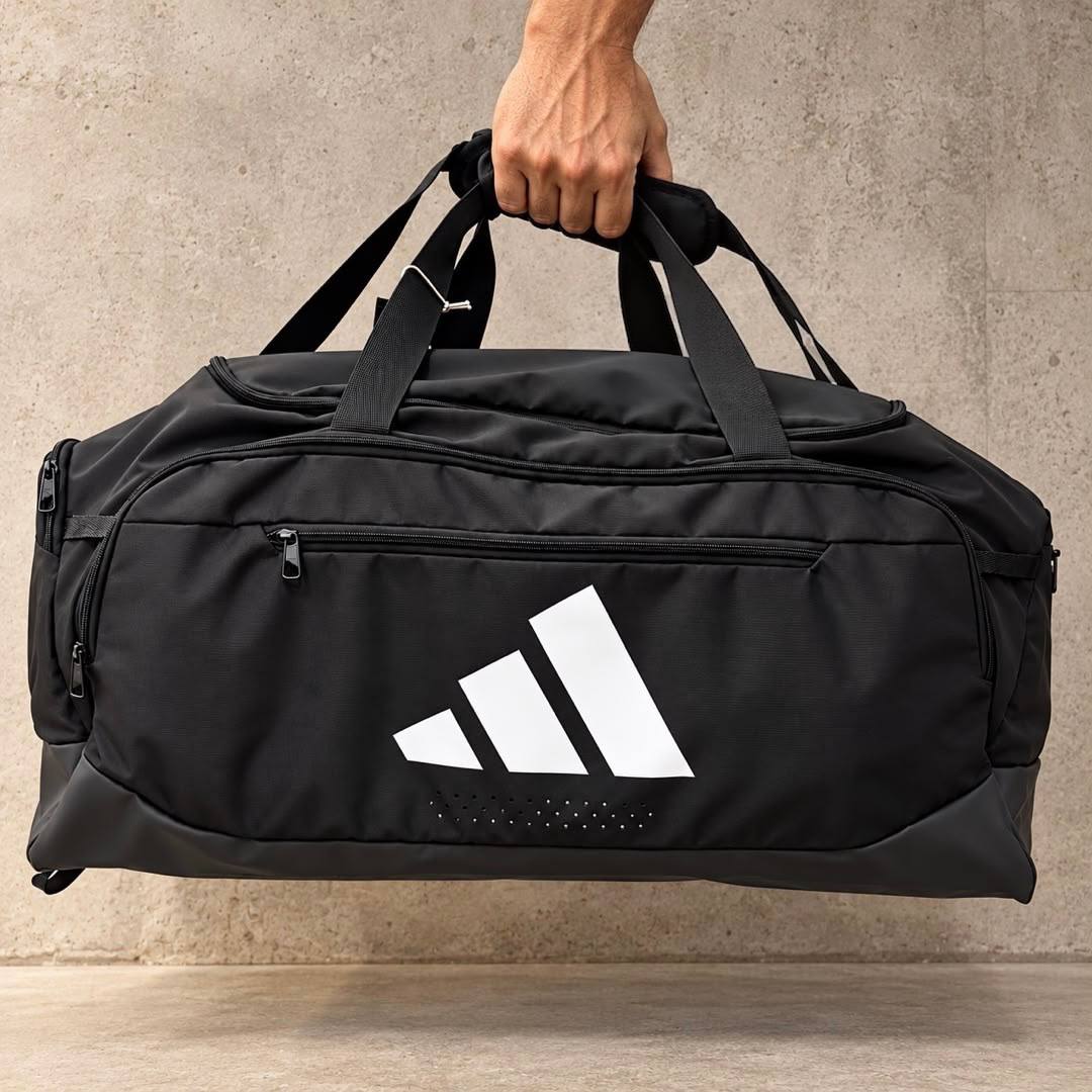 Mala Esportiva Duffel Defender 94 L adidas Preto Liso