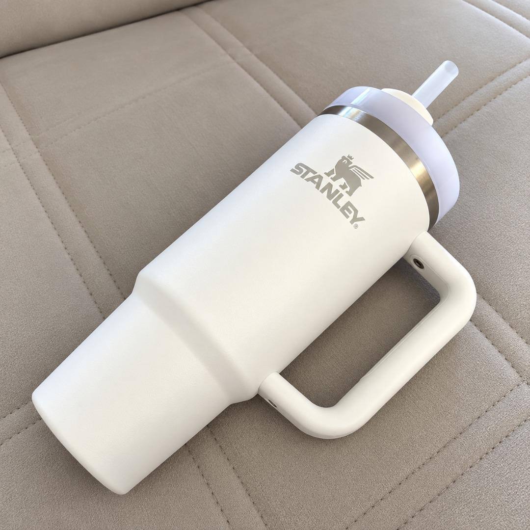 Copo Stanley Quencher Frost 887ml