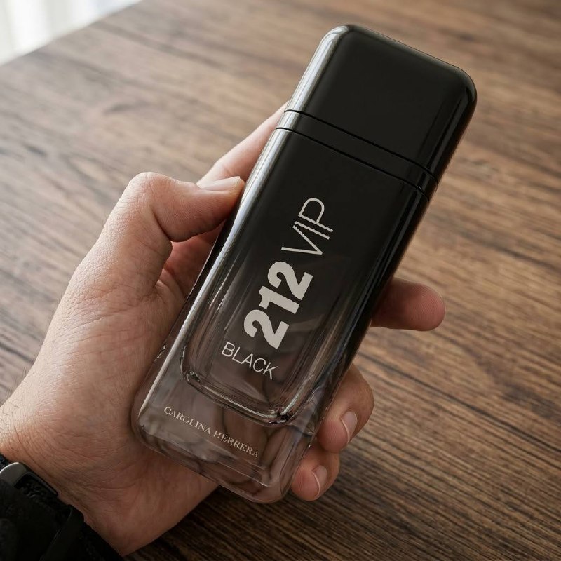 Perfume 212 Vip Black 200 Ml Carolina Herrera Edp Masculino